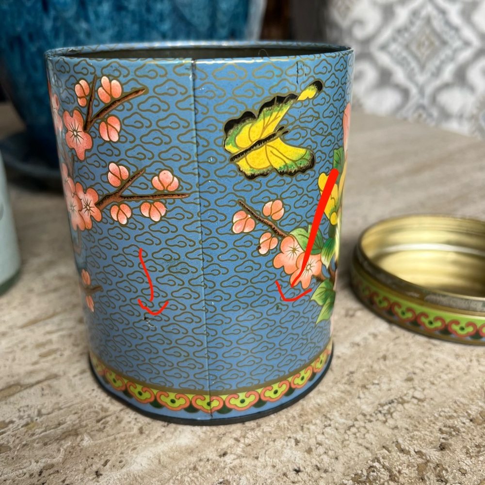 Lovely Vintage Daher Tin - Picture 9 of 9